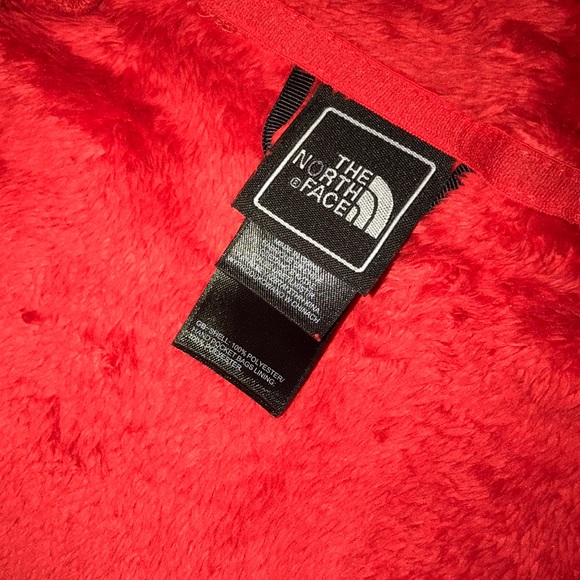 Fluffy north face ✨ - Picture 3 of 4